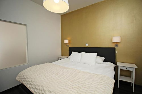 Photo 4 - Luxury Apartments Gold and Grey