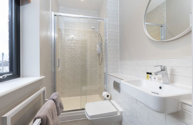 Elliot Oliver - Stylish Loft Style 2 Bedroom Apartment With Parking - Foto 16