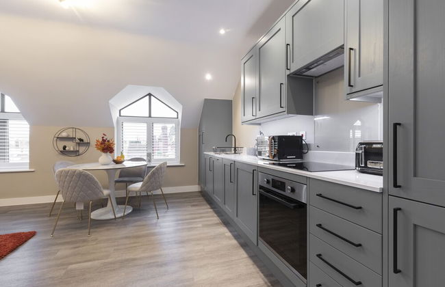 Elliot Oliver - Stylish Loft Style 2 Bedroom Apartment With Parking - Foto 9
