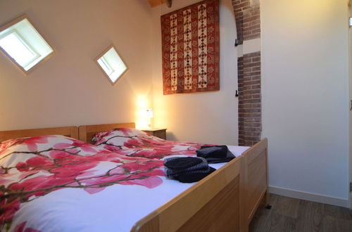 Photo 6 - Staying in a Thatched Barn With Bedroom Achterhoek