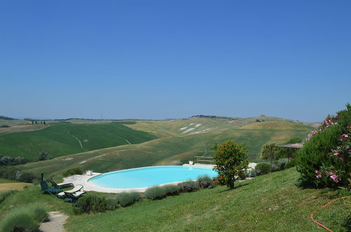 Foto 11 - Apartment With Beautiful View in the Crete Senesi