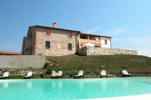 Foto 9 - Apartment With Beautiful View in the Crete Senesi