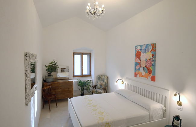 Large, Authentic 2-bed Apartment, Panoramic Views - Foto 6