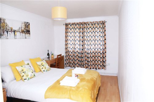 Photo 6 - Lovely 2-bed Apartment in Harrow