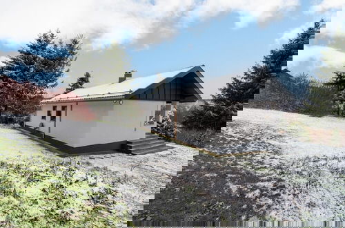 Foto 1 - Amazing Holiday Home in Suhl Near Ski Lift