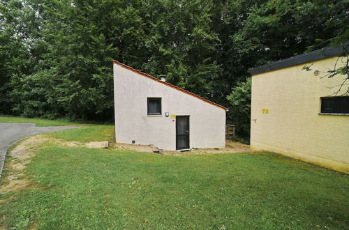 Foto 11 - Renovated Bungalow in Virton