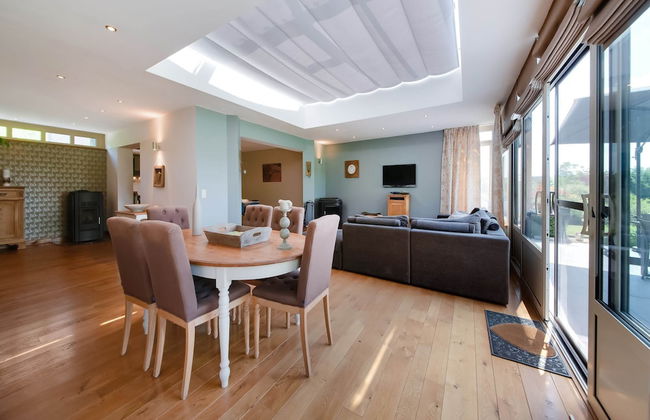 Holiday Home in Ardennes Near Durbuy - Foto 1