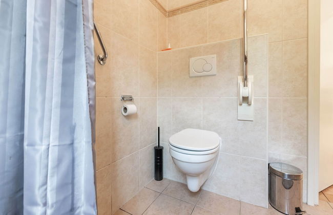 Exclusive Villa in Zeewolde With a Terrace - Photo 27