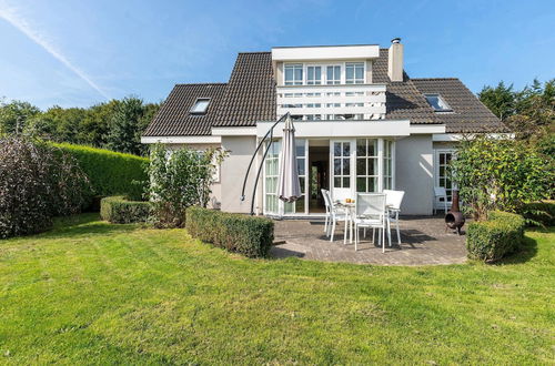 Photo 38 - Exclusive Villa in Zeewolde With a Terrace