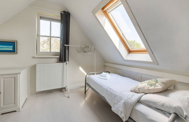 Exclusive Villa in Zeewolde With a Terrace - Photo 4