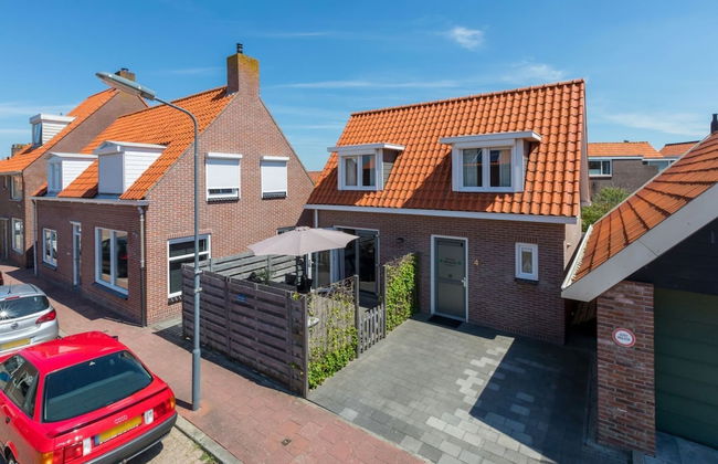 Holiday Home Near the Beach Zoutelande - Foto 1