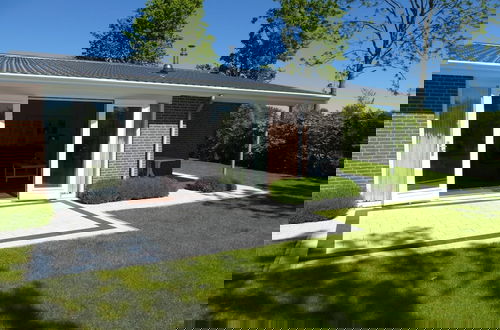 Foto 34 - Modern Villa on the Shores of Lake Veere