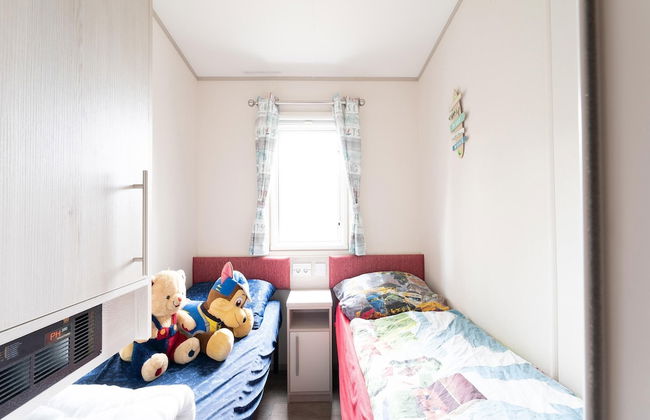 Chalet in Renesse Near Sandy Beach - Foto 3