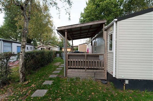 Photo 24 - Comfortable Chalet in Renesse With Garden
