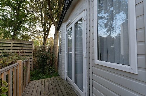 Photo 19 - Comfortable Chalet in Renesse With Garden