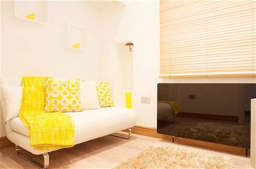 Foto 15 - Impressive 2 Bedroom Luxury Flat in Chelsea