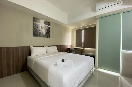 Photo 1 - Fancy Studio Apartment At Gateway Park Lrt City Bekasi