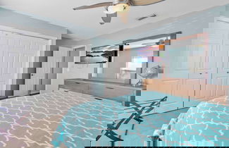 Foto 3 - Waterfront Pool House