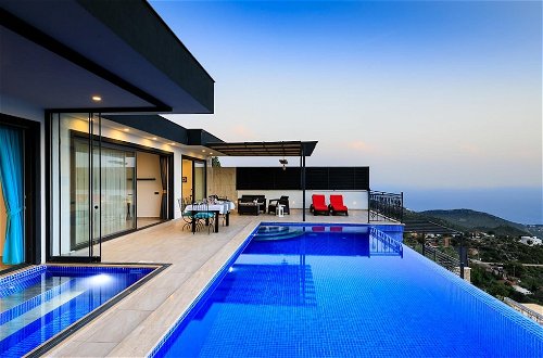 Photo 1 - Tepe Ev - Stunning 2 bed Villa Amazing sea Views