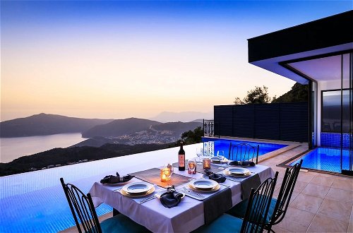 Photo 2 - Tepe Ev - Stunning 2 bed Villa Amazing sea Views