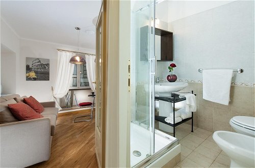 Foto 11 - Corso in Roma With 3 Bedrooms and 3 Bathrooms