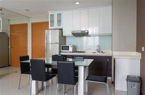 Photo 18 - Vibrant Luxurious 2Br Apartment At Aryaduta Residence Connected To Cito Mall