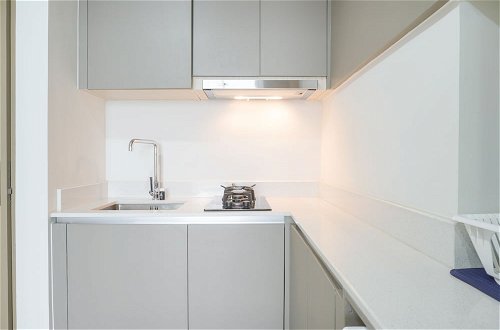 Foto 6 - Nice And Homey 1Br At Gold Coast Apartment