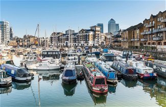 Photo 1 - Lovely 1-bed Apartment in London by the Harbour