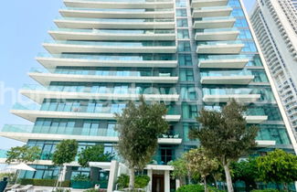 Foto 1 - Homesgetaway- 2BR in Beach Vista Tower 2