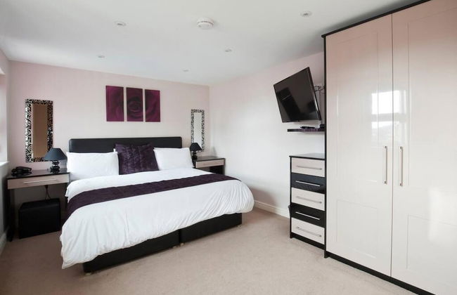 Amethyst in Caister-on-sea - Photo 1