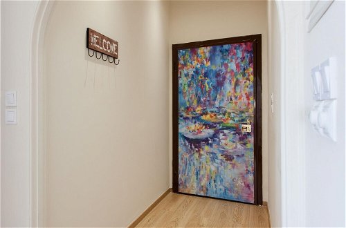 Foto 16 - Artistic 3 bdr Apartment With sea View in Glyfada
