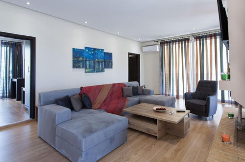 Photo 7 - Artistic 3 bdr Apartment With sea View in Glyfada
