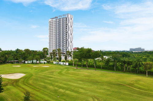 Foto 1 - Kawana Golf Residence