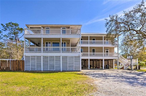 Foto 6 - Spacious Gulf Shores Hideaway With Pool + Deck