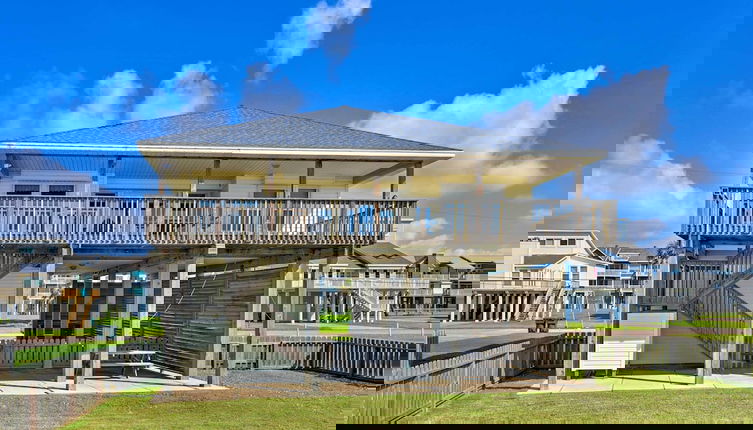 Photo 1 - Beachfront Galveston Getaway w/ Deck & Views