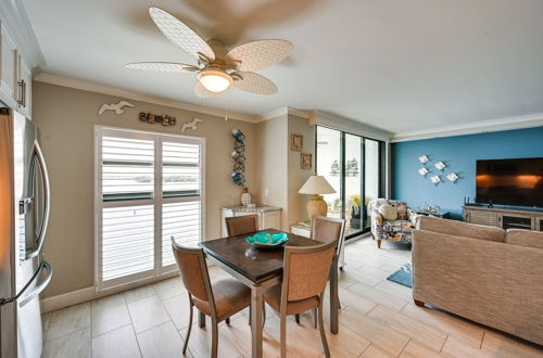 Photo 21 - Coastal Marco Island Condo w/ Club Amenities