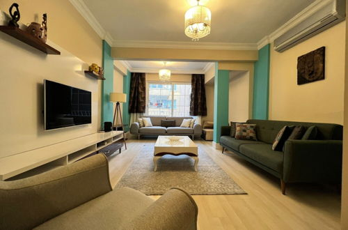 Foto 1 - Modern Apartment Near Osmanbey Metro Station