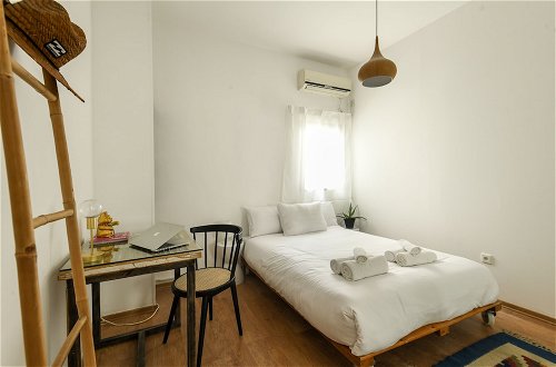 Foto 5 - Stylish 2-Bedroom Green Oasis