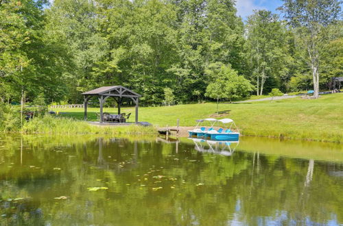 Foto 41 - Spacious Ellenville Home w/ Pool & Game Room