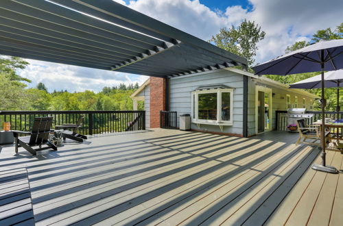 Photo 33 - Spacious Ellenville Home w/ Pool & Game Room