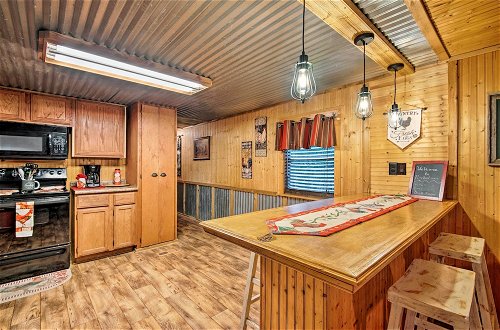 Foto 37 - Relaxing Hochatown Cabin w/ Deck & Hot Tub
