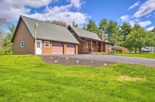 Photo 15 - Rustic Zanesville Getaway w/ Expansive Yard