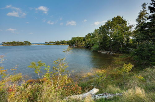 Photo 17 - Oceanfront Milbridge Getaway w/ Deck & Views