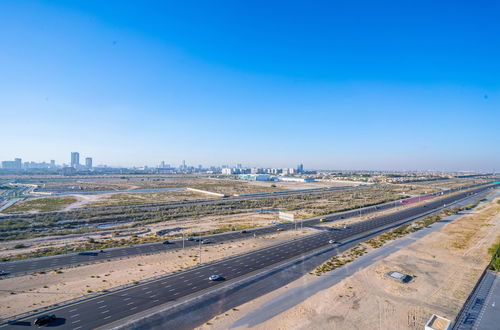 Photo 28 - Tanin - Wake Up To Dubai Skyline From This Stylish Studio