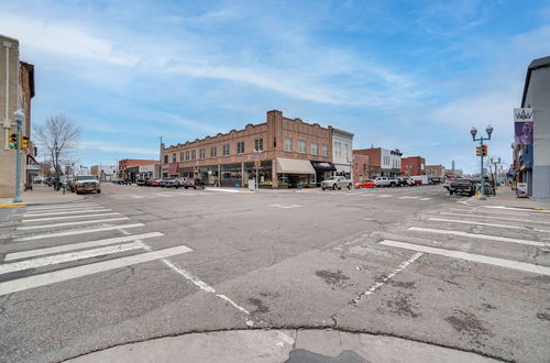 Photo 26 - Vintage Chic Laramie Apt w/ Deck + Walk to Shops