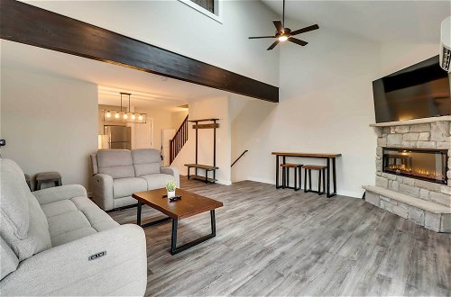 Photo 22 - Stylish Tannersville Townhome w/ Private Deck