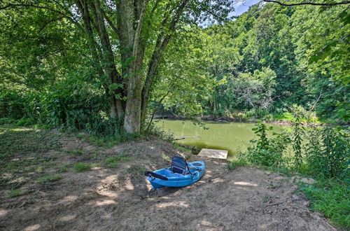 Foto 5 - Pet-friendly Cabin w/ Hot Tub in Daniel Boone NF