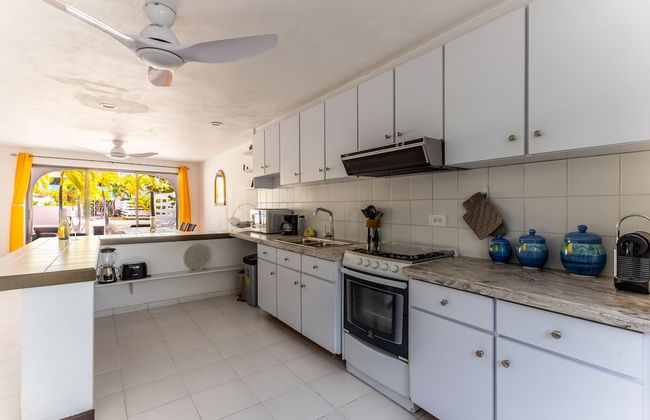 Light House Beach house with Ocean View - Photo 14