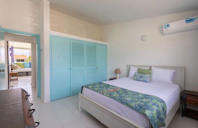 Light House Beach house with Ocean View - Photo 2