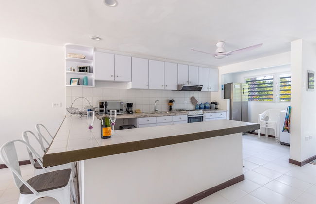 Light House Beach house with Ocean View - Photo 16